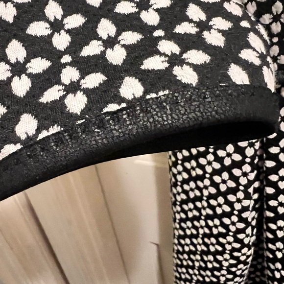 MAX STUDIO - Picture 8 of 8